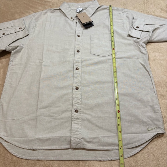 Nike Life Men's Oxford Long Sleeve Loose Button-Down Shirt Size L Workwear - Picture 8 of 9